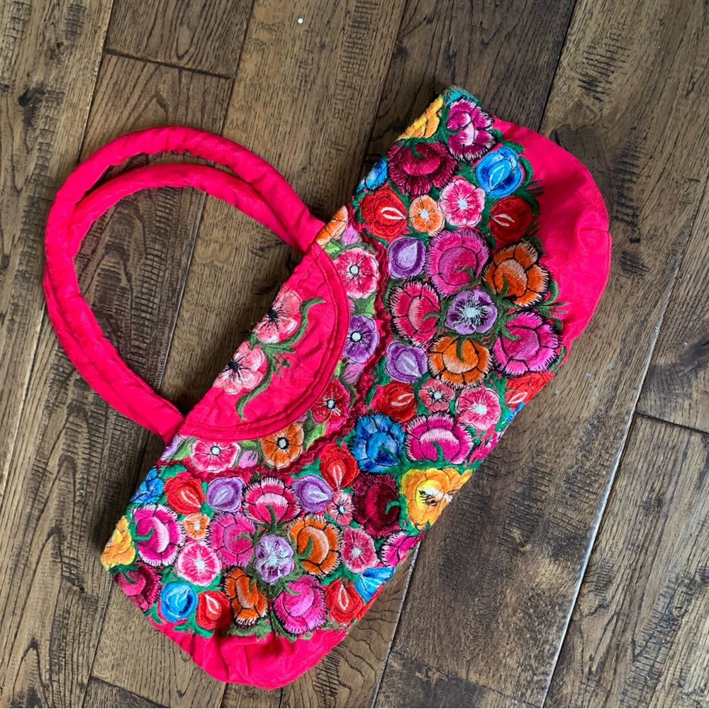 Embroidered floral hand bag
